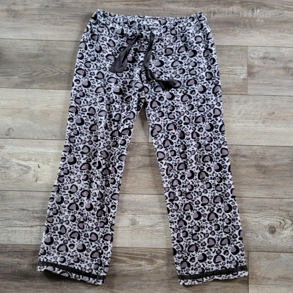 Cheetah print pajama pants - Picture 2 of 4